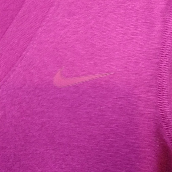 Women's Nike Dri Fit V Neck Shirt Pink XS - Picture 6 of 7